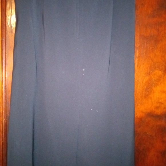 CHURCH FLOW!! 2-piece fuchsia pink & black skirt suit with black & gold buttons - Picture 2 of 6